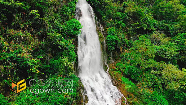 航拍山中瀑布流水自然户外森林风景实拍视频